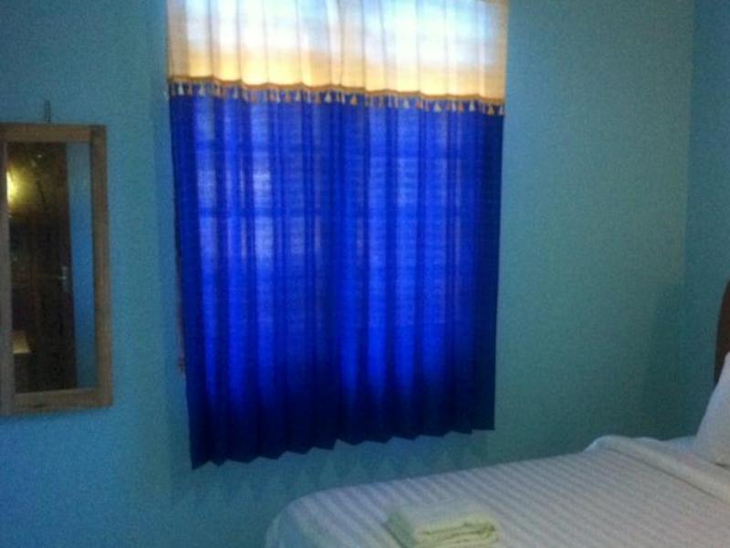 The New Orlinds Guest House Wonosari Extérieur photo